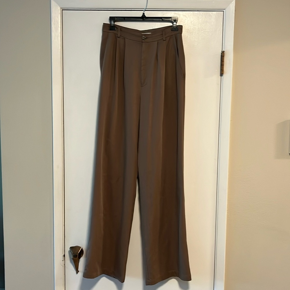 Reformation Mason Pants in Mushroom size 6